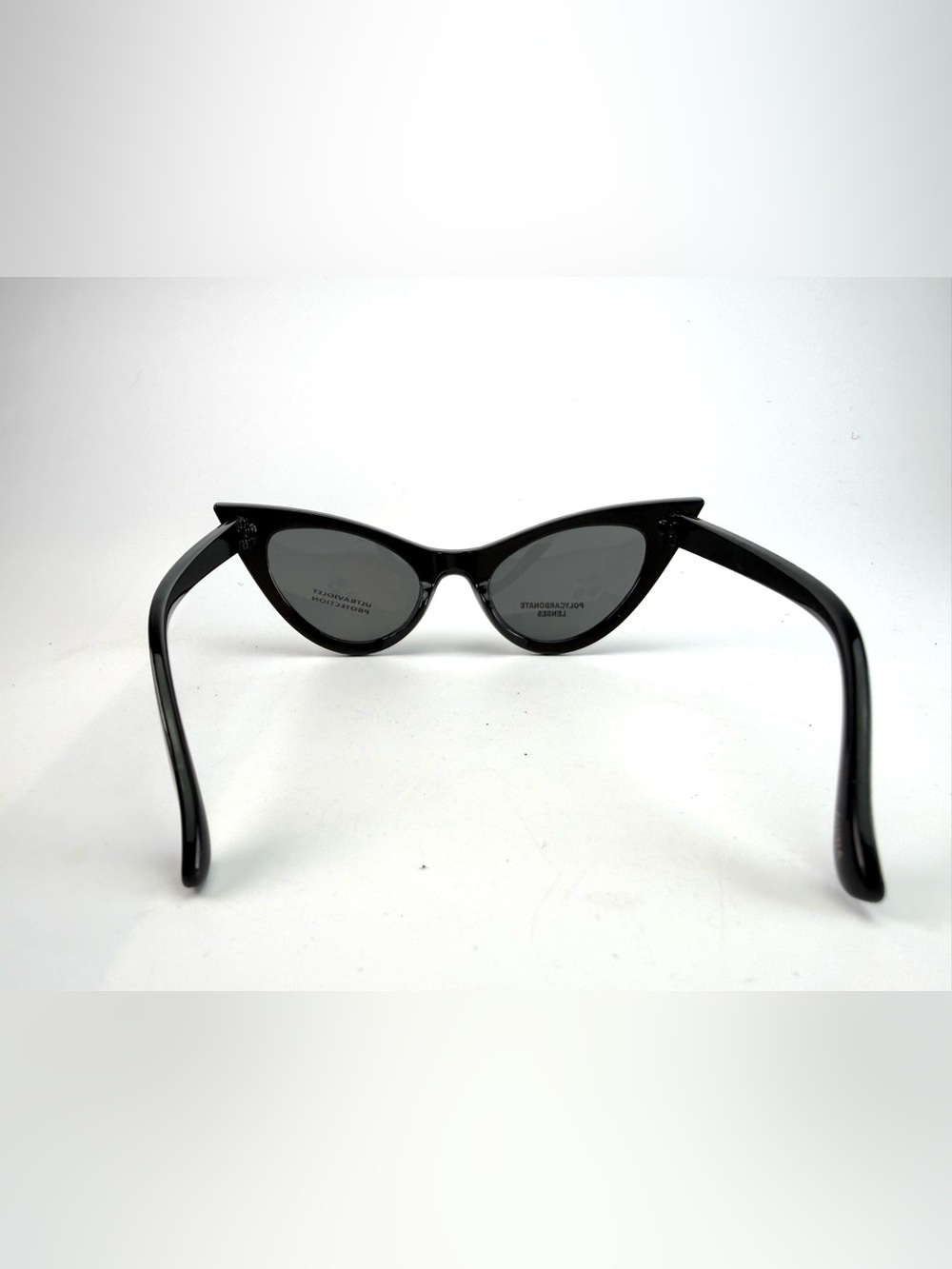 Black Cat Eye Sunglasses Women’s Retro Vintage Style UV Protection - Picture 4 of 4